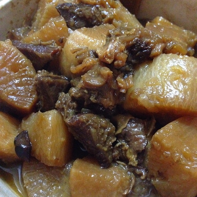 柱候酱焖牛腩萝卜