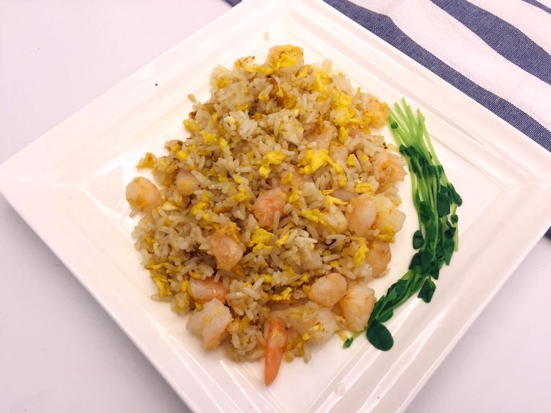 虾仁蛋炒饭