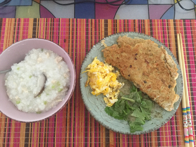 煎火腿奶酪蛋饼