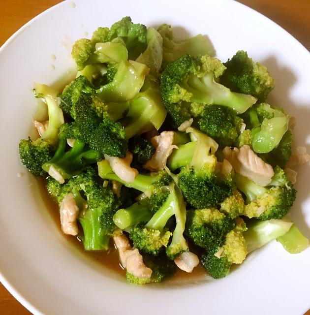 z芝芝做的西兰花炒肉片