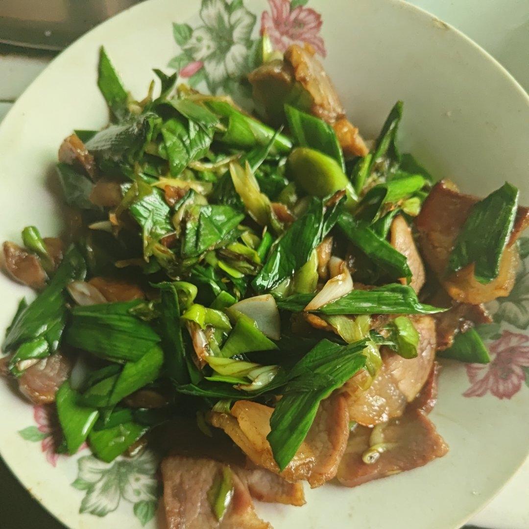 青蒜炒腊肉