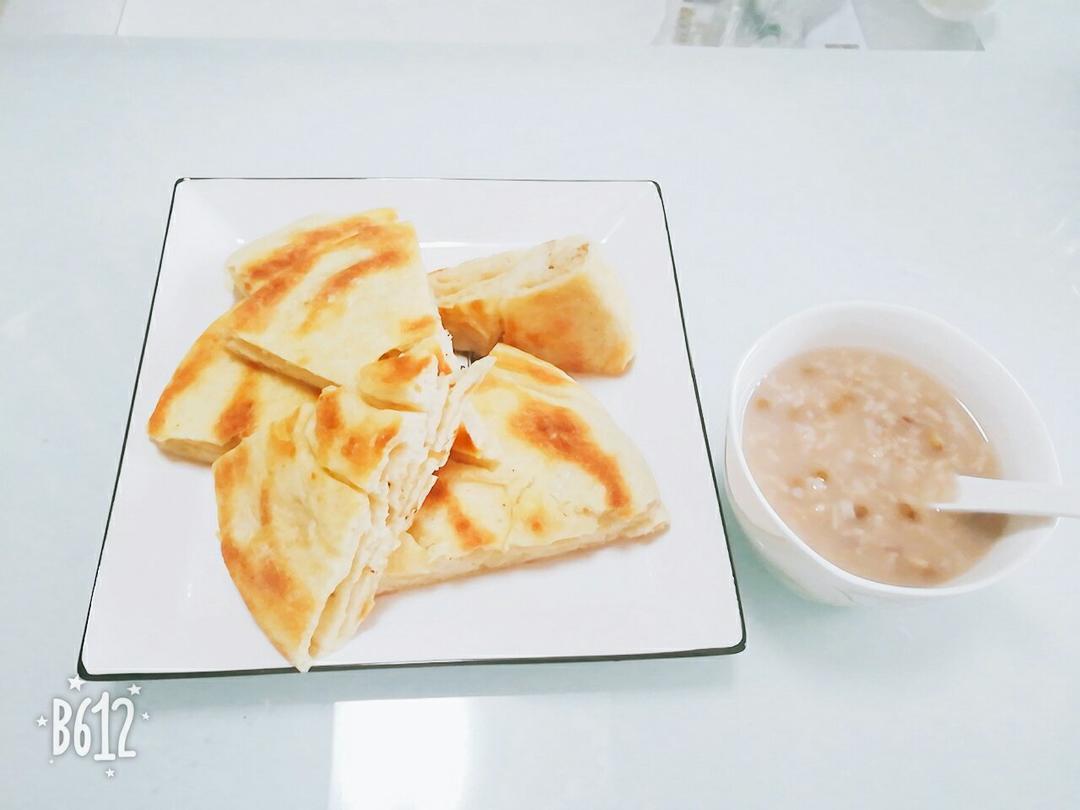 堂妈小厨——椒盐发面饼