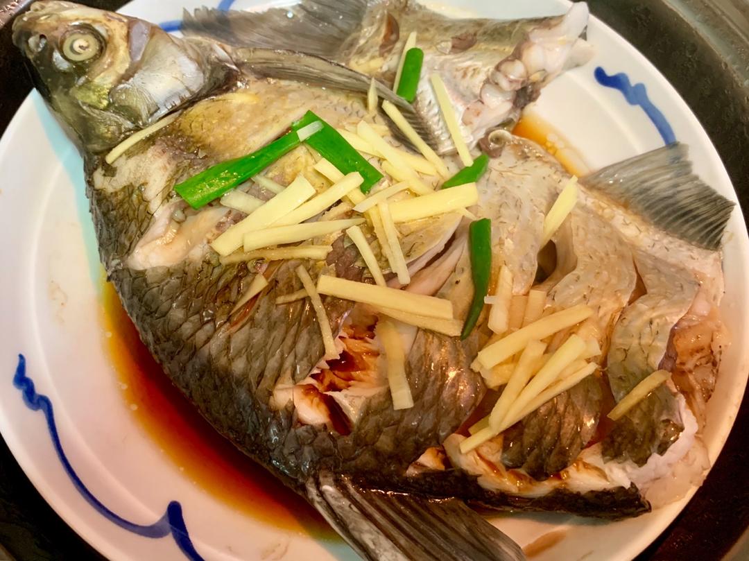 清蒸鳊鱼