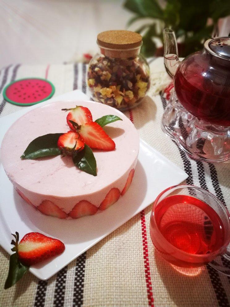 草莓慕斯（无需蛋糕片）