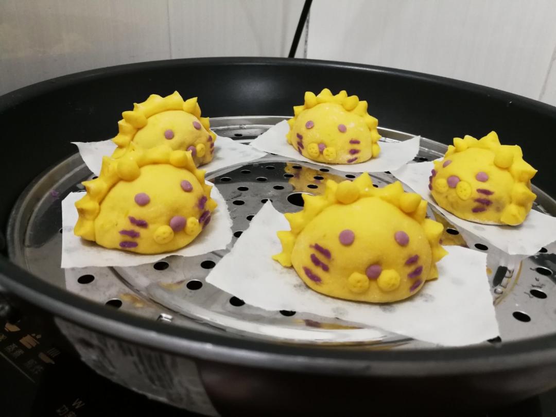 卡通刀切馒头之——小狮子南瓜馒头