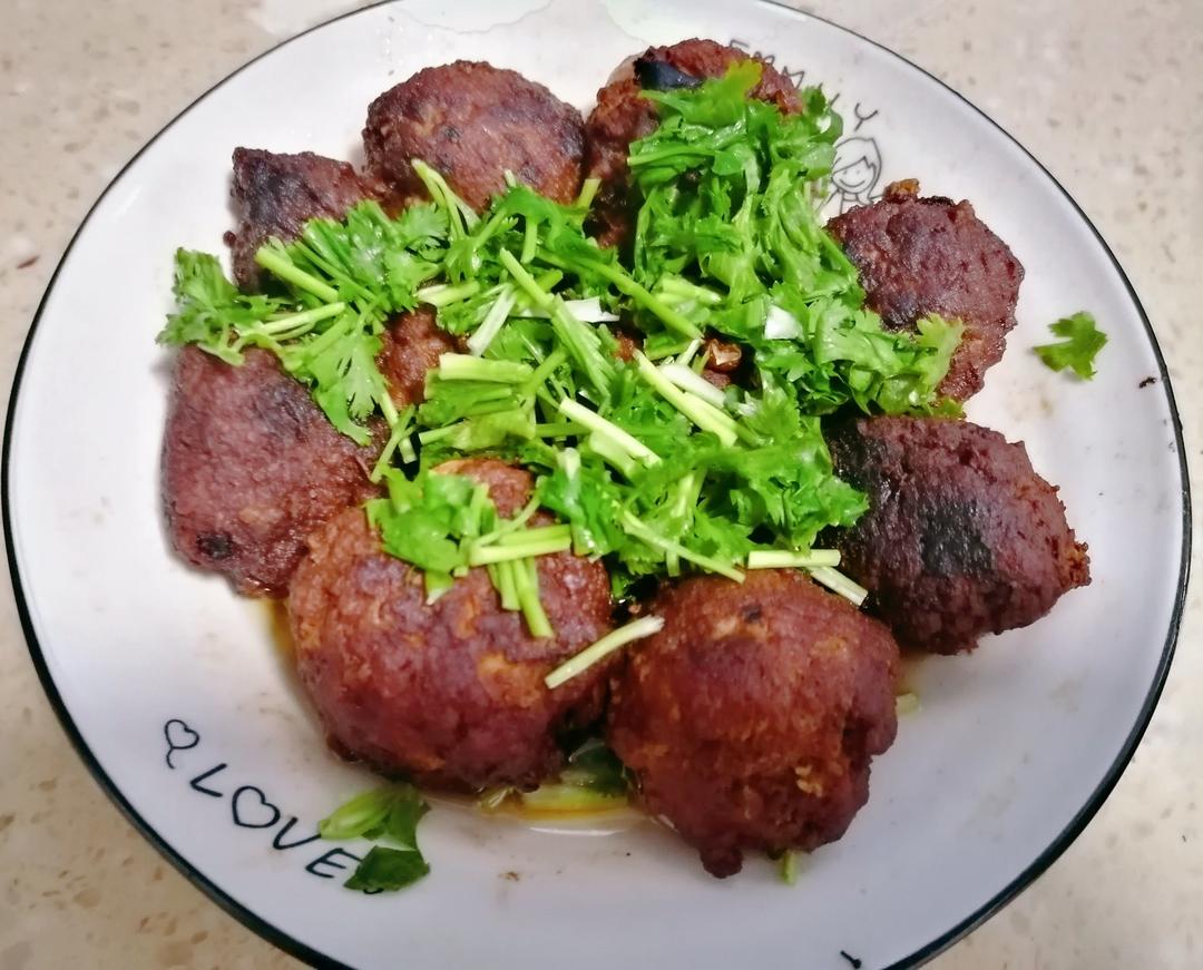太阳丸子～肉包鸡蛋～炸肉丸子～蒸肉丸子～四喜丸子～狮子头