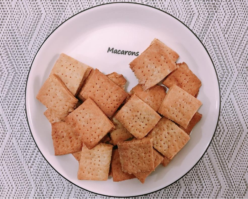奶盐苏打饼干