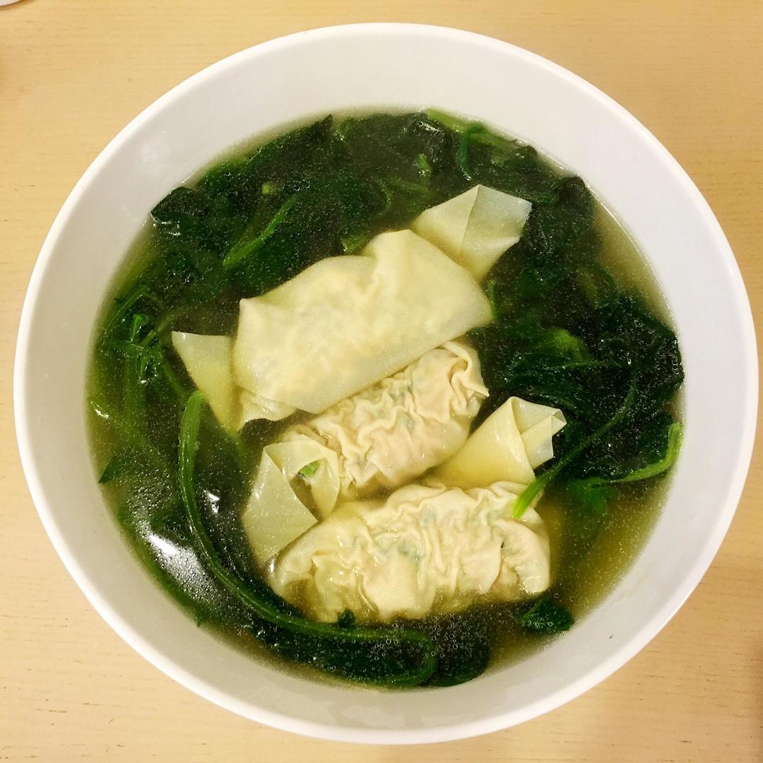 千张包菠菜汤的做法