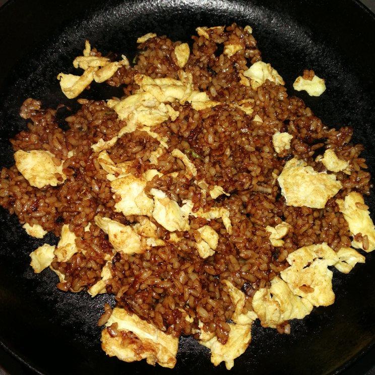 酱油炒饭(超级简单)