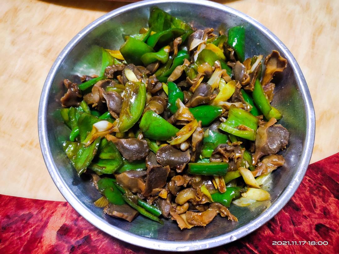 青椒炒鸡胗