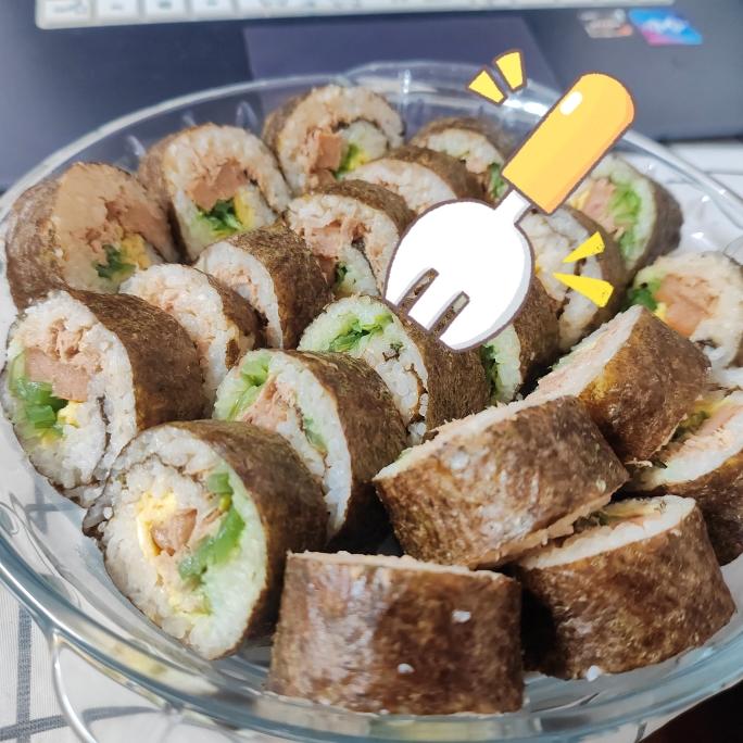 自制寿司（含寿司醋配方和超详细寿司卷法）