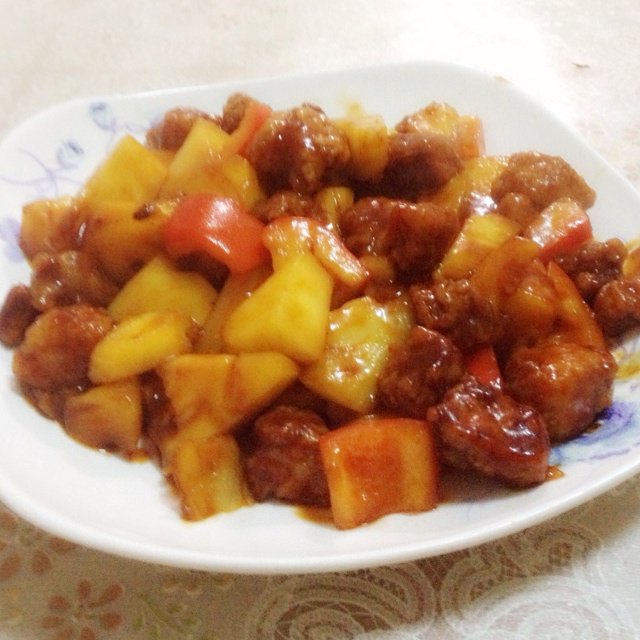 菠萝咕咾肉