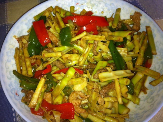 双椒竹笋炒肉丝