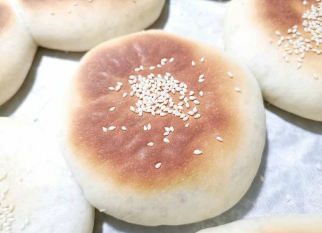 红豆饼的做法其实很简单，再也不用在外面买来吃啦