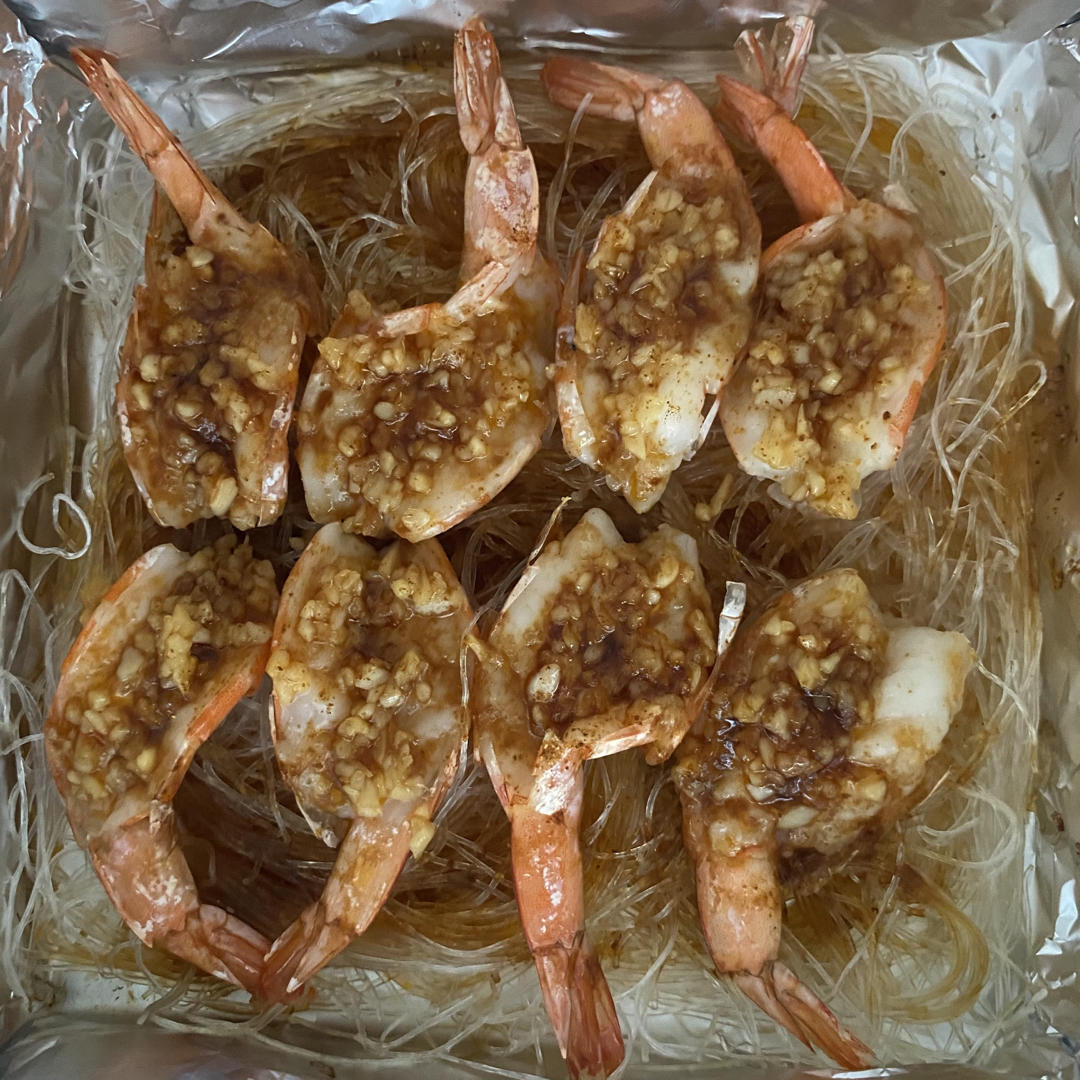 蒜蓉粉丝烤虾