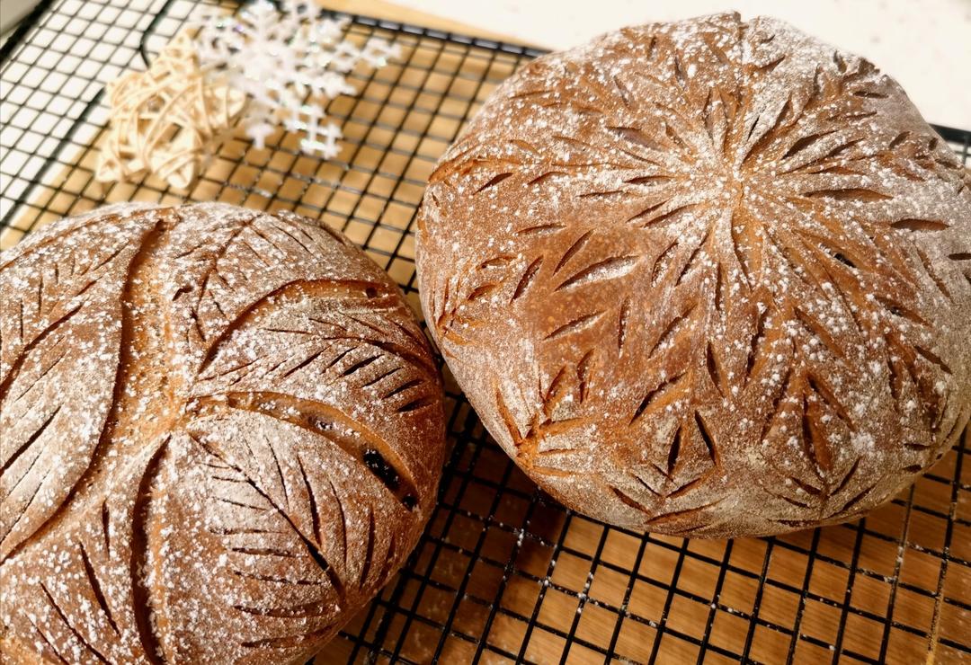 回味悠长的红酒果干面包