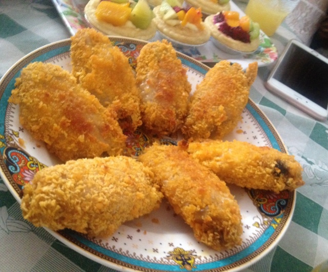 面包糠烤鸡翅