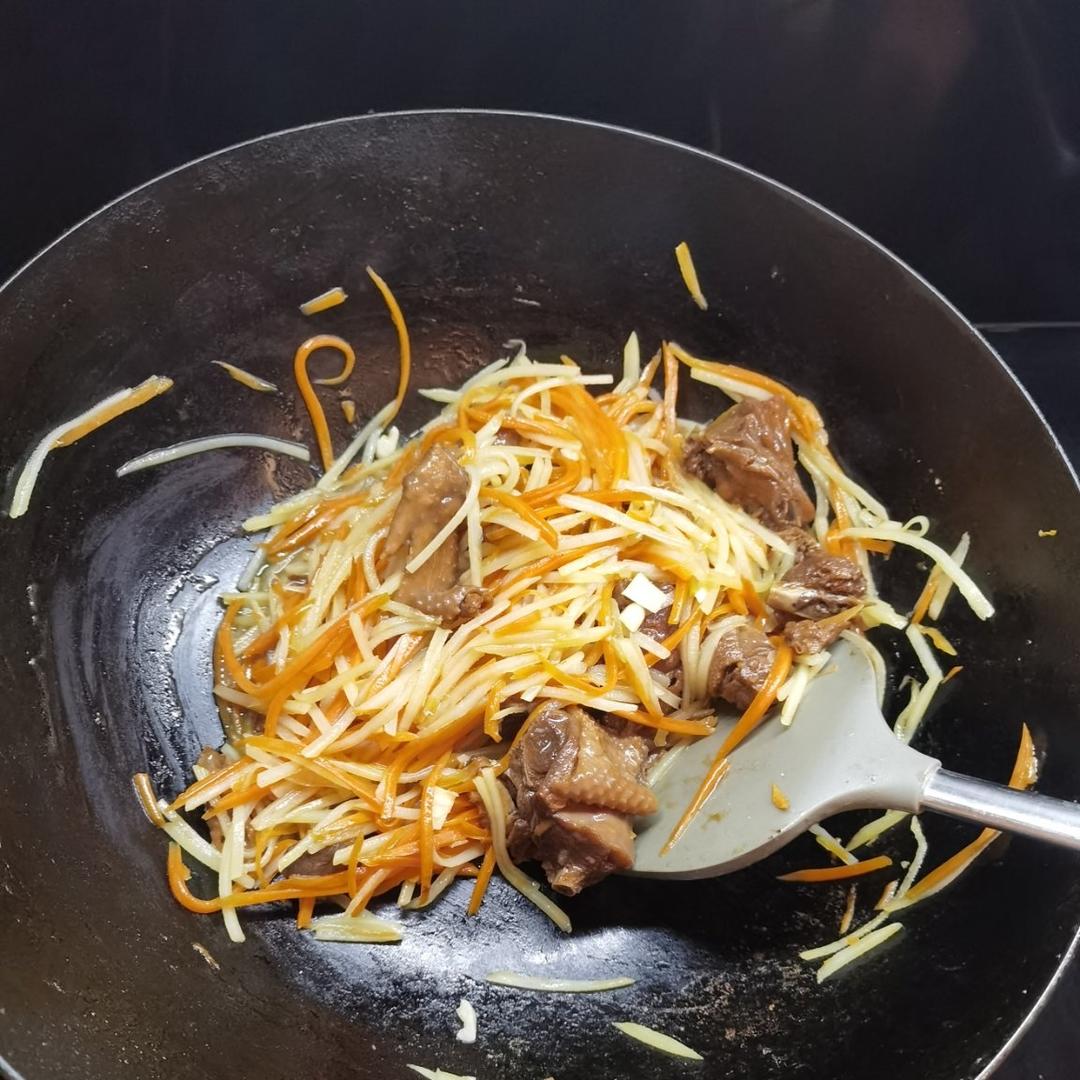 最喜欢的炒土豆丝