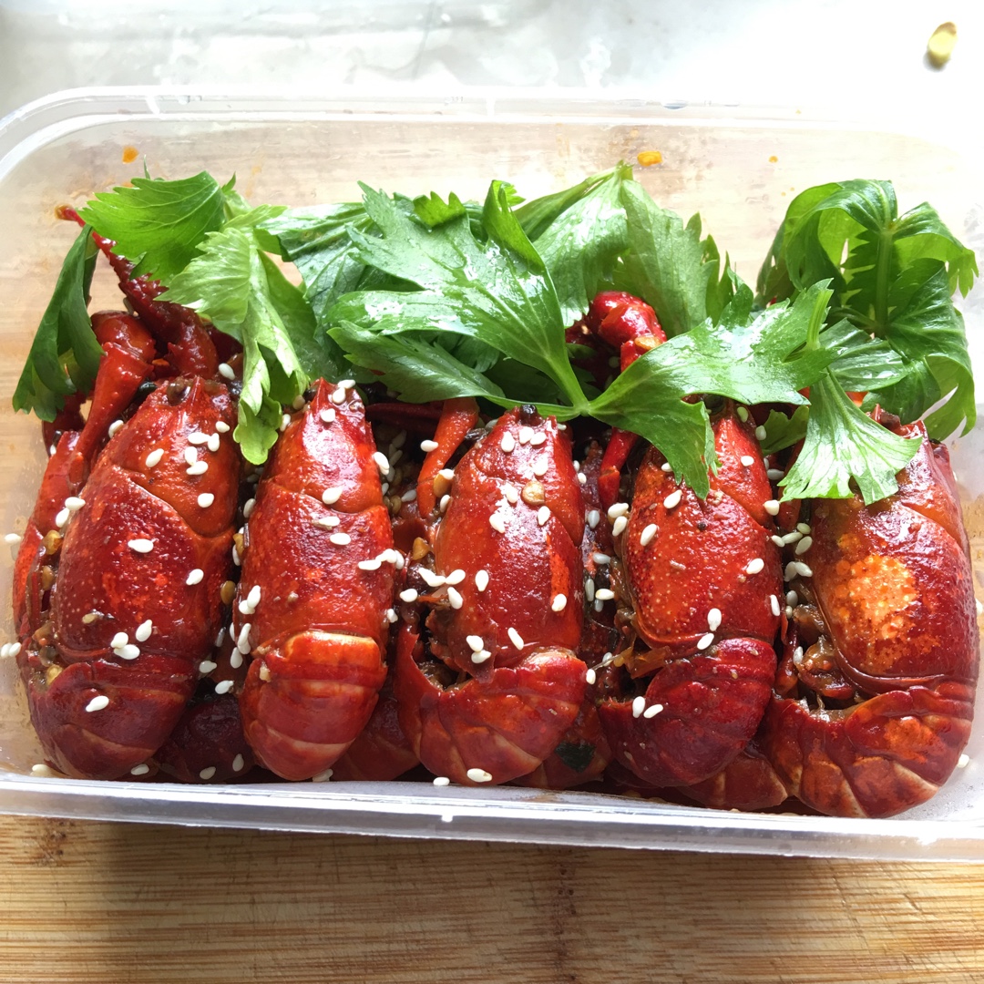 香辣小龙虾-超详细处理干净步骤！