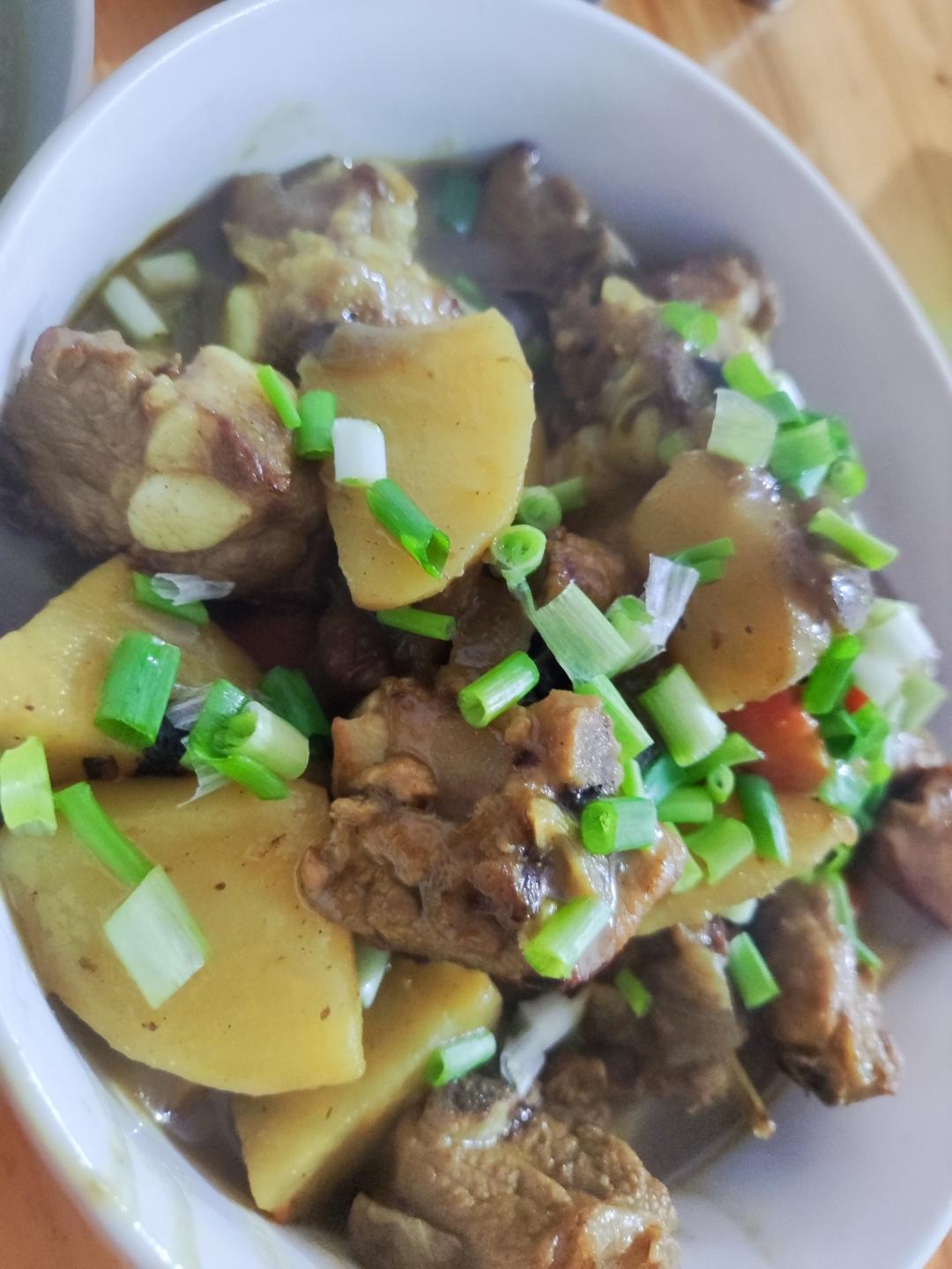 超下饭的咖喱土豆排骨