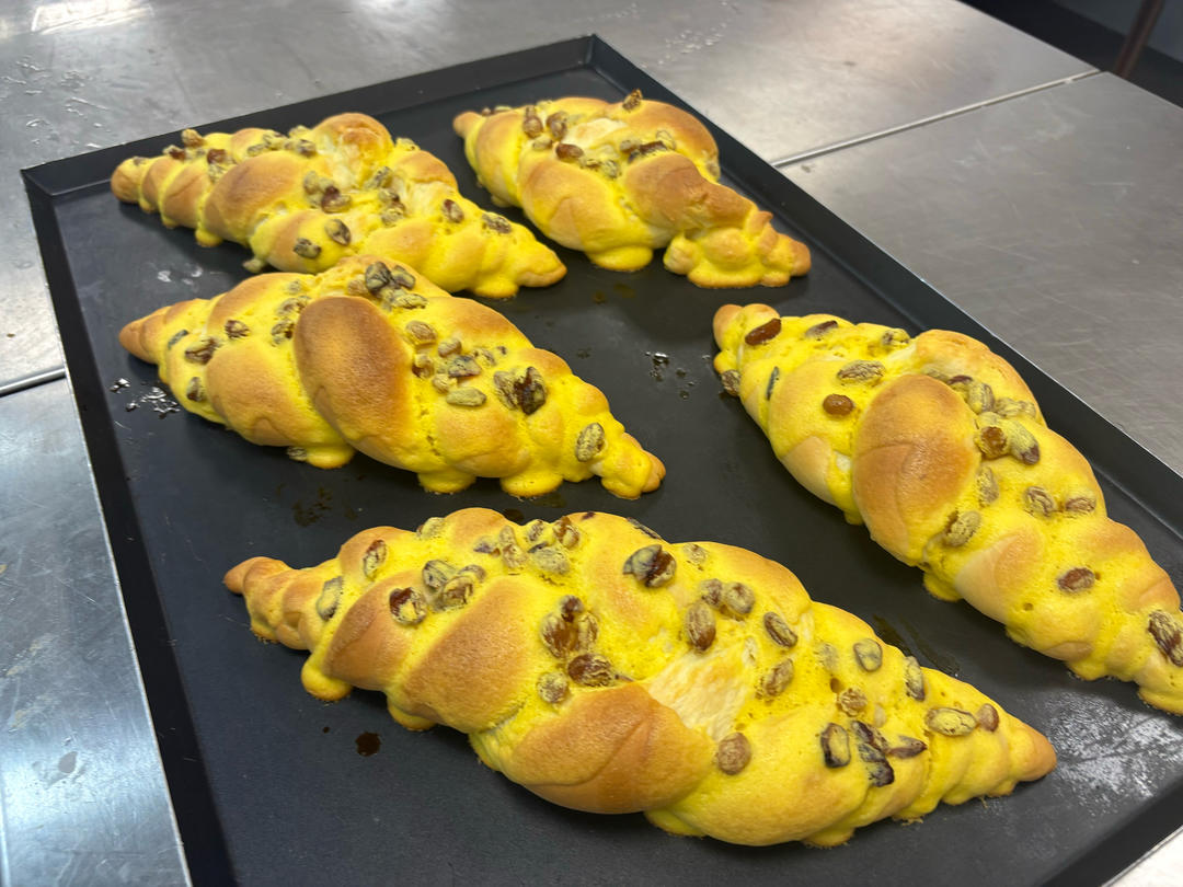 酥皮墨西哥辫子包💯 奶香浓郁，新手一次成功！