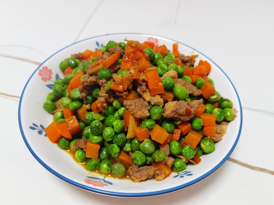 豌豆炒肉末