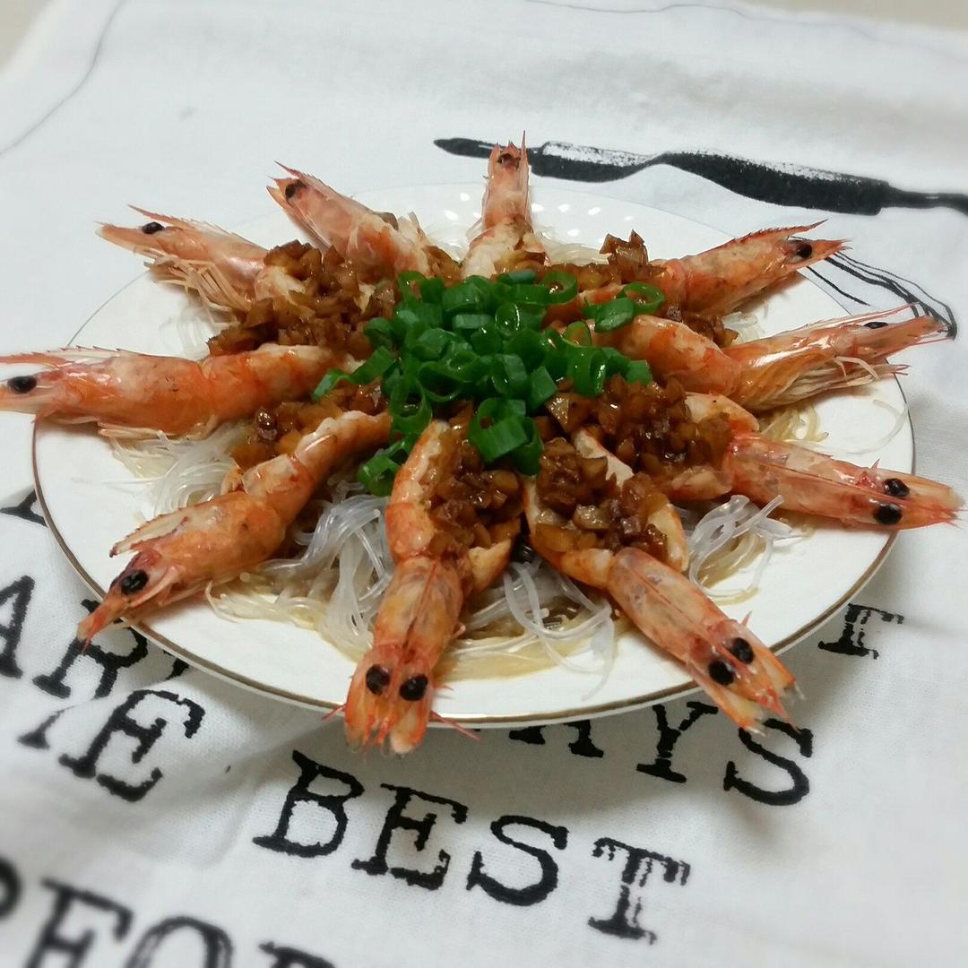 蒜蓉粉丝蒸虾的做法