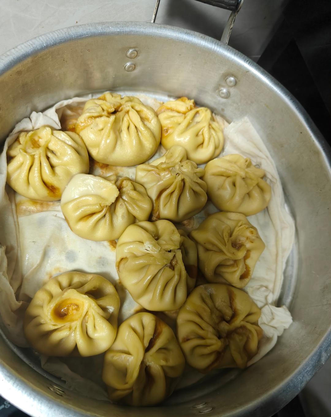 详解鲜肉大包做法。