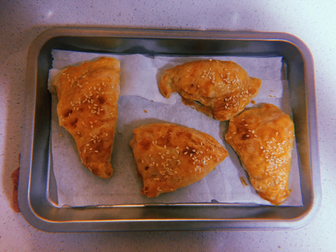 巨好吃❗巨简单❗酥到掉渣的手抓红薯酥饼。