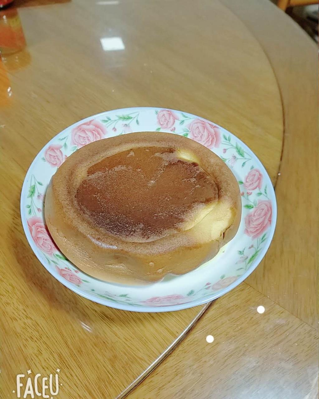 不用电子称只需要普通电饭锅做的电饭锅蛋糕