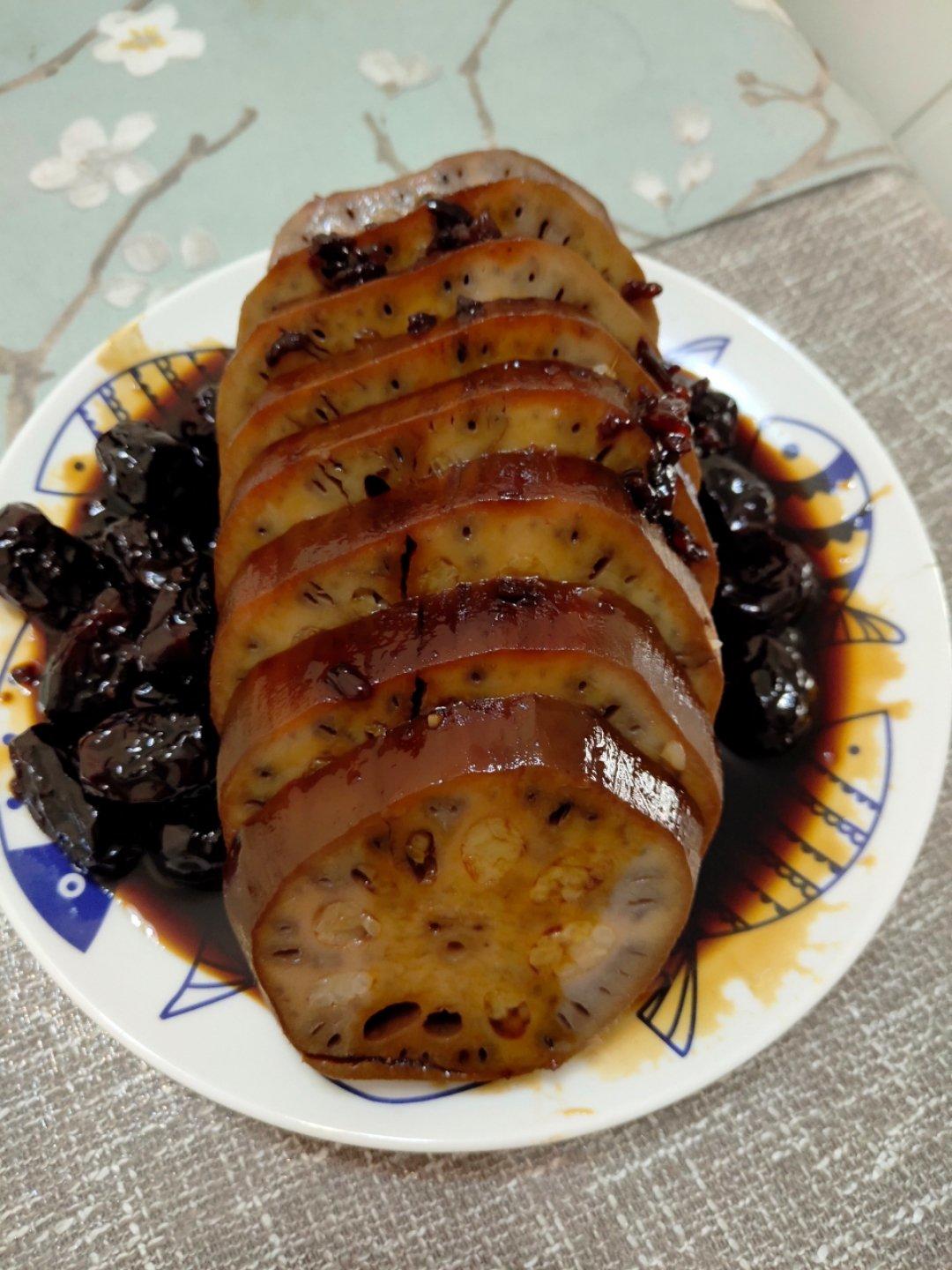 冰糖红枣糯米藕（可以用电饭煲做的）