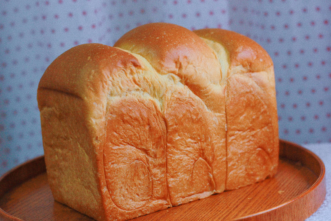 奶香纯粹的重料淡奶油吐司