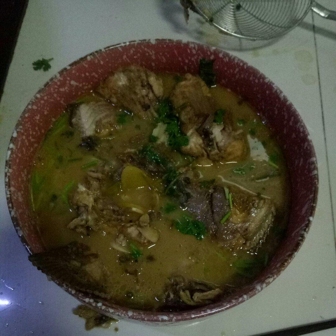 红烧鲤鱼