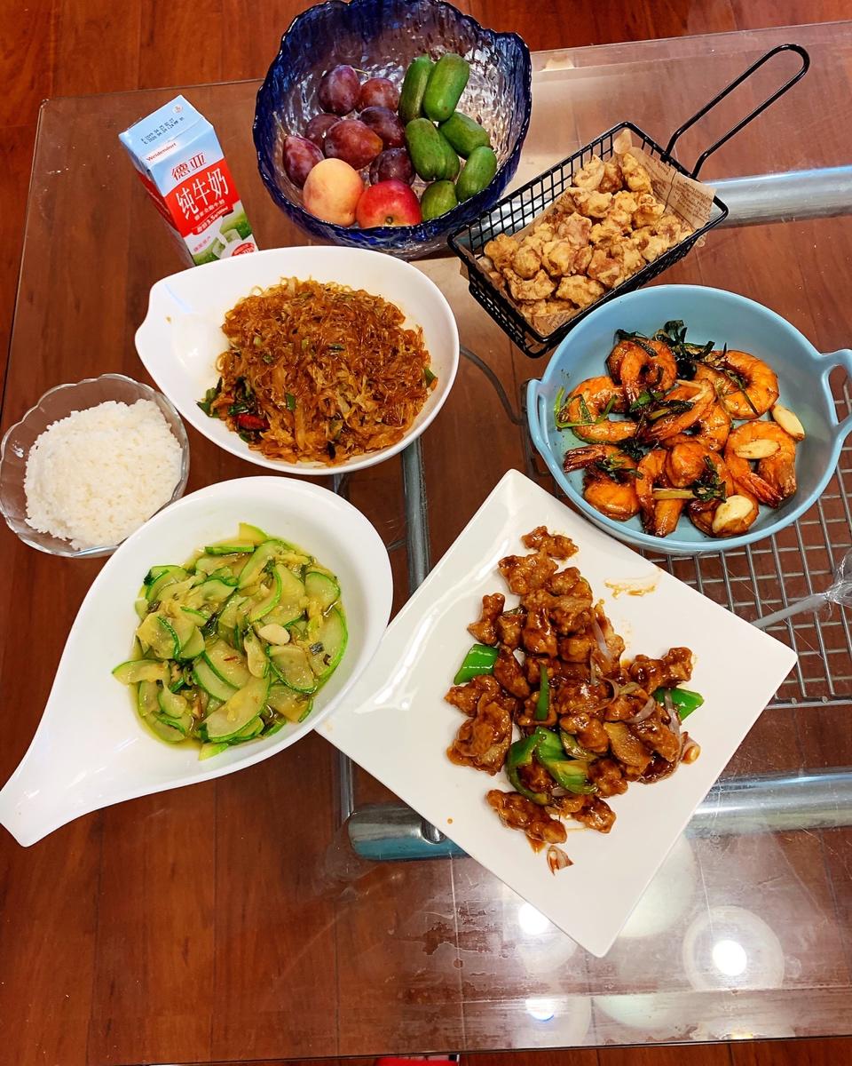 喼汁大虾（美食台）