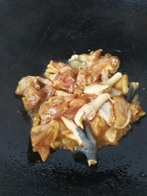 花胶海鲜鸡煲的做法 步骤5