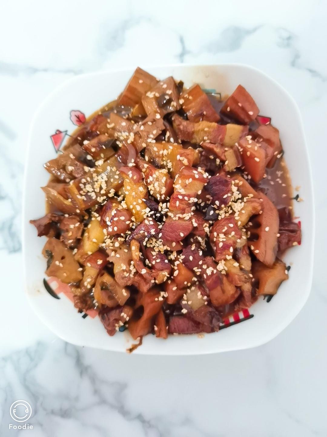 私房红烧肉 垂涎三尺软糯无比