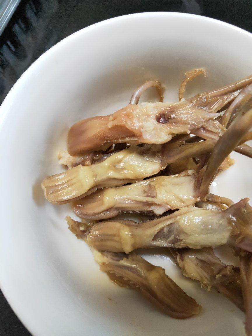 糟卤鸭舌