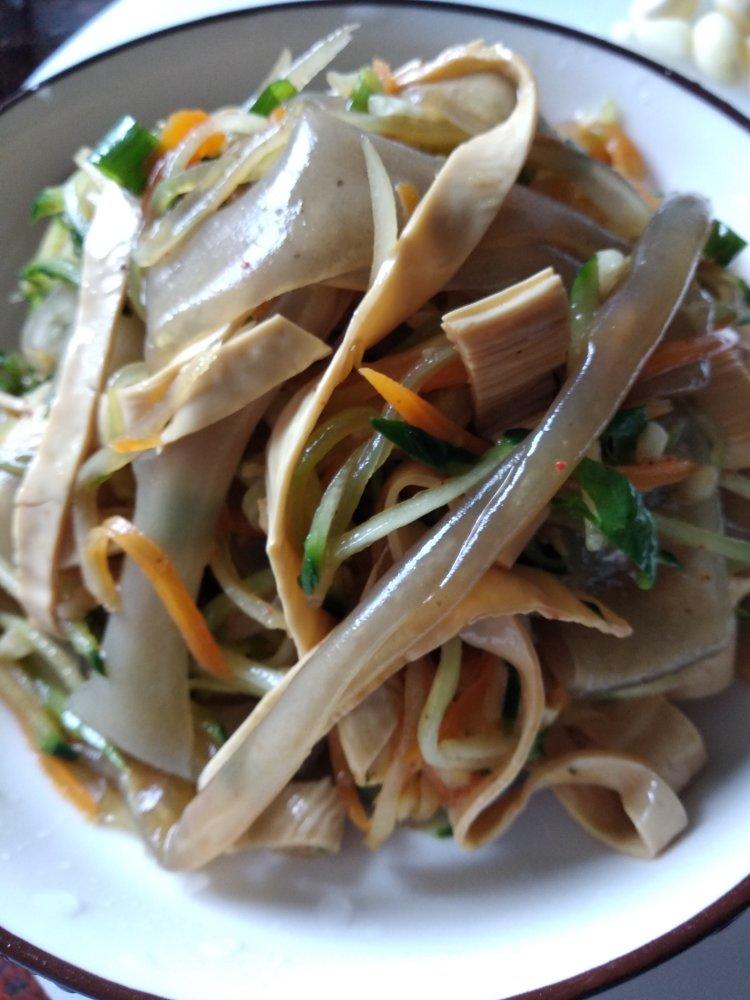 曦__做的红薯粉凉皮的制作(微波炉版)