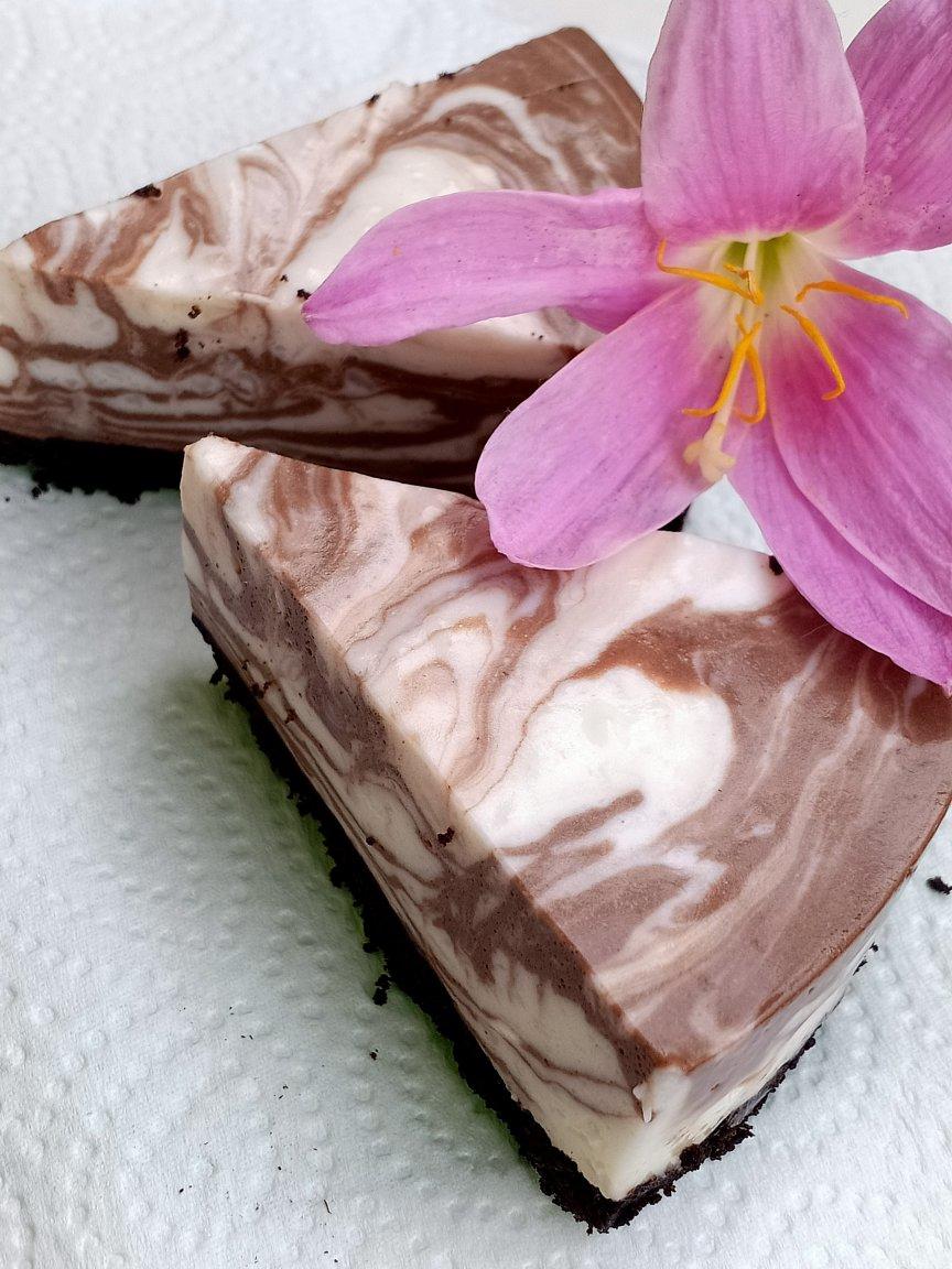 可可酸奶大理石慕斯