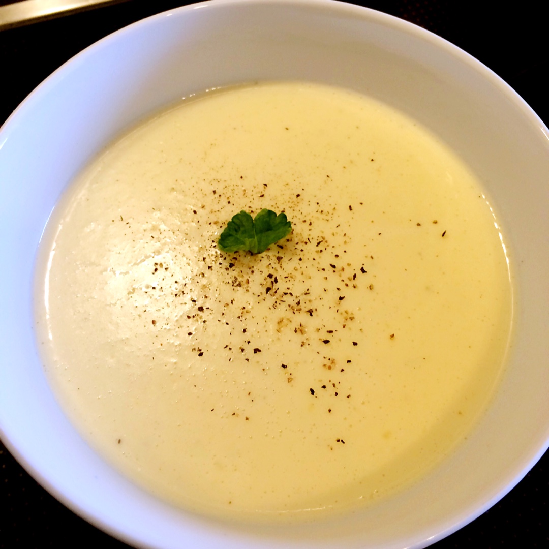 小茉小美妈做的白酱的做法 意面白酱 西餐基础白酱