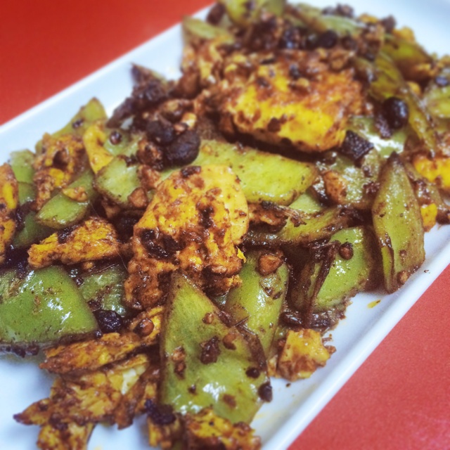 豆豉尖椒炒荷包蛋