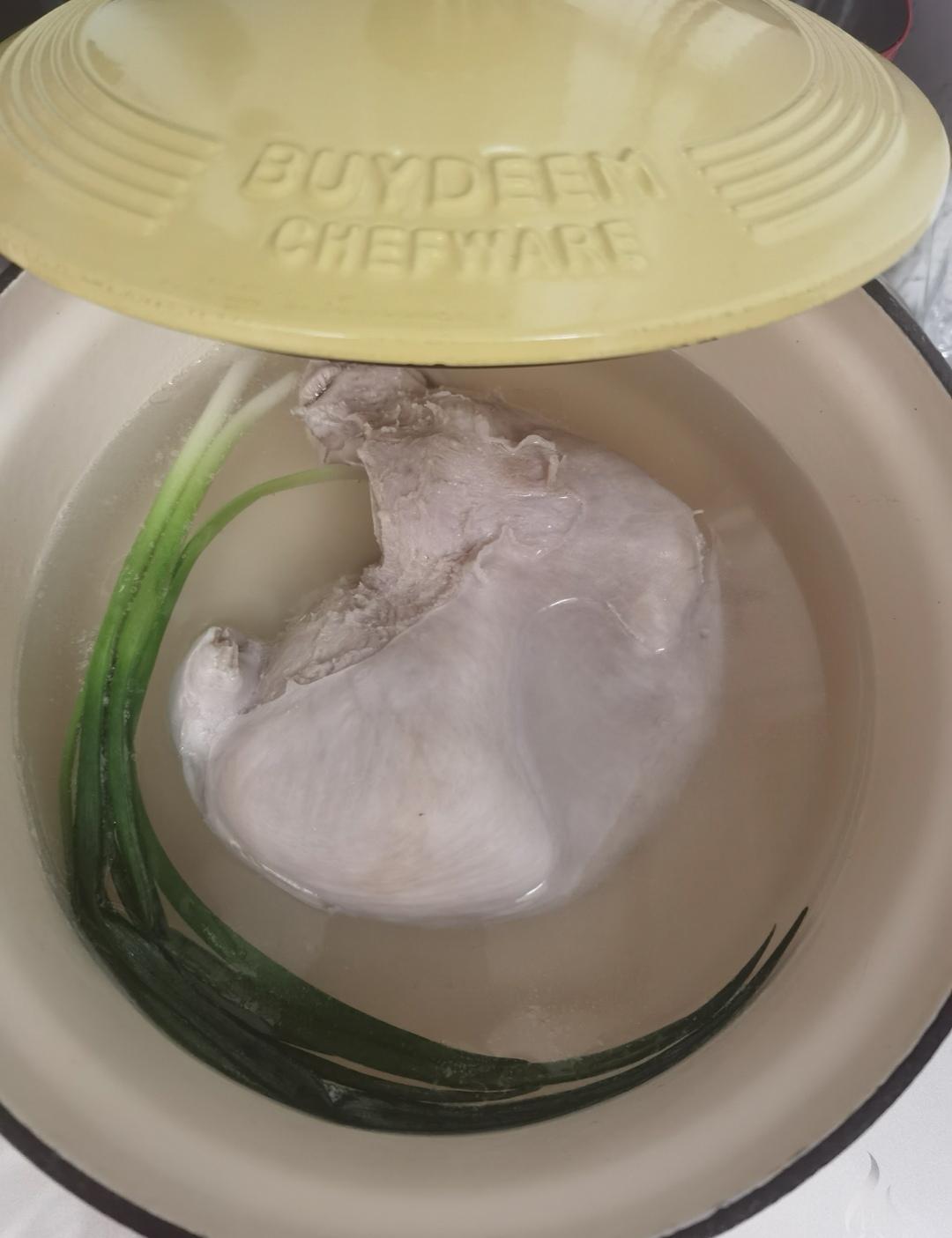 柱侯腐竹牛腩萝卜煲【2月北鼎珐琅锅食谱】