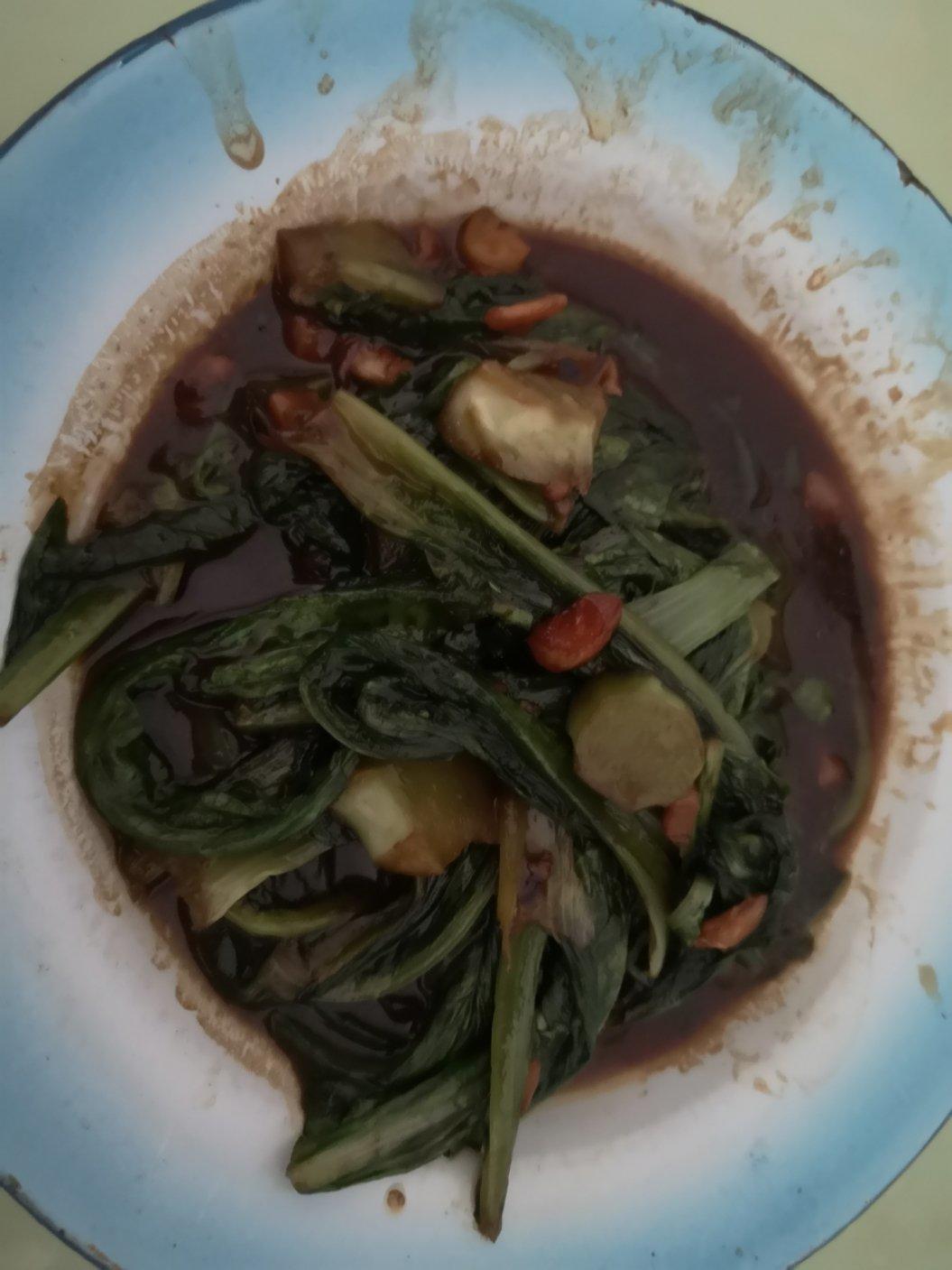 蒜蓉耗油清炒油麦菜，减脂快手菜，宝宝超爱，傻瓜步骤，屡试不爽，好吃且下饭，鲜香爽口！！