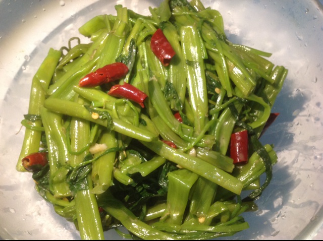 椒丝腐乳炒通菜