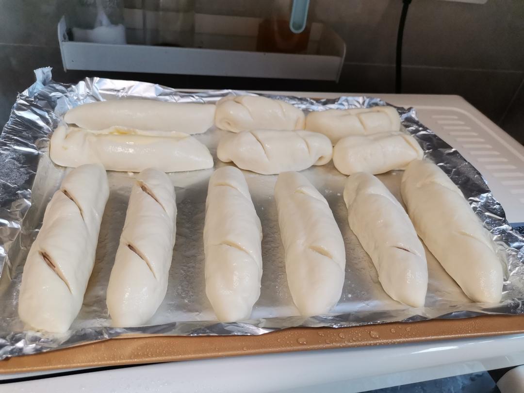 爆汁德式香肠面包｜大口吃肉肉｜发酵时间短｜快手好吃｜无需手套膜｜可做无油无糖