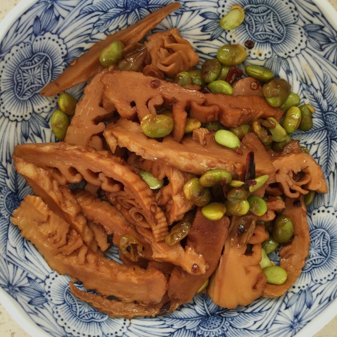 笋干炒毛豆