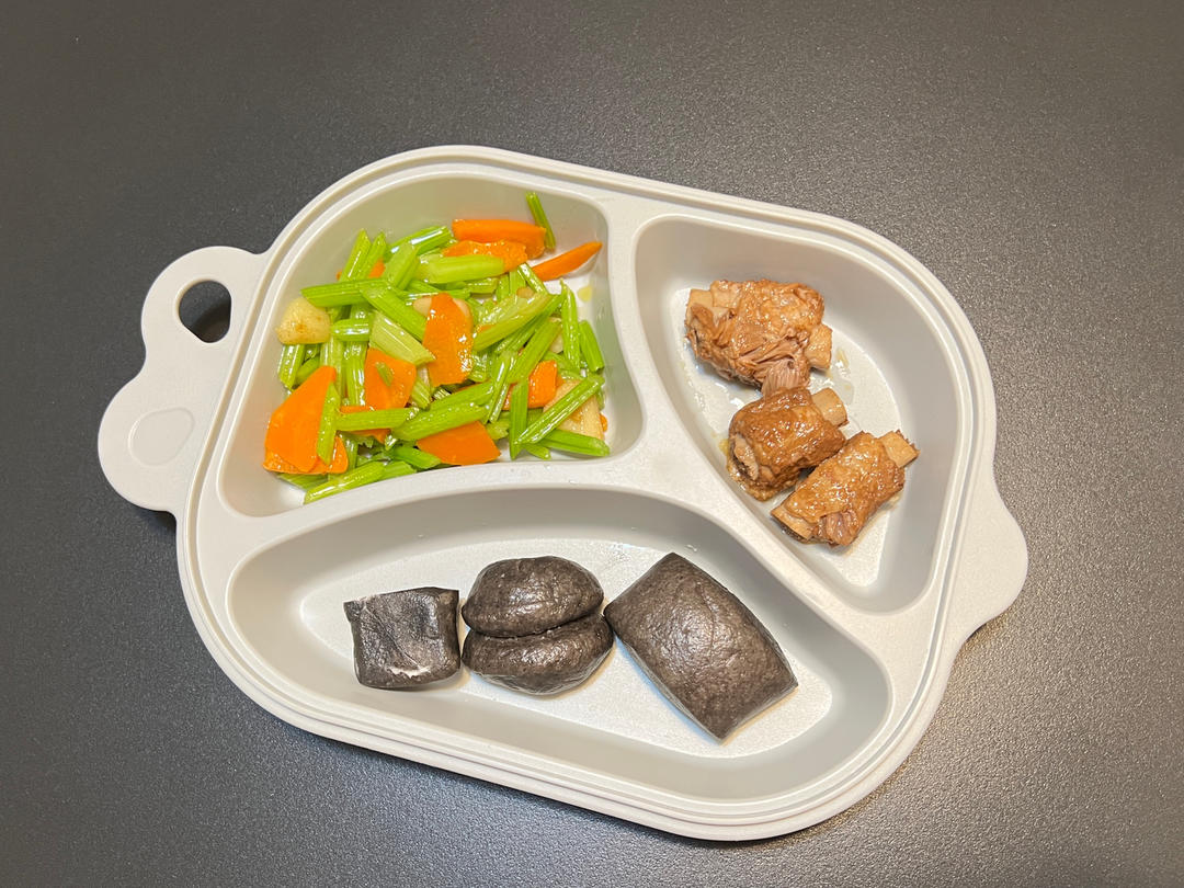 胡萝卜小小馒头