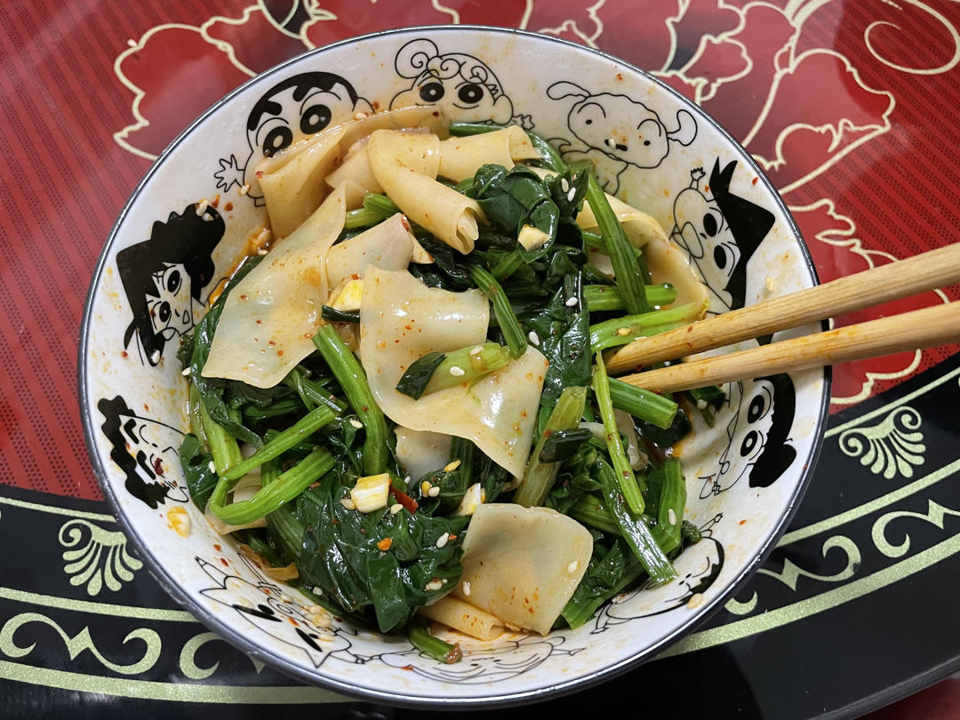饺子皮油泼面