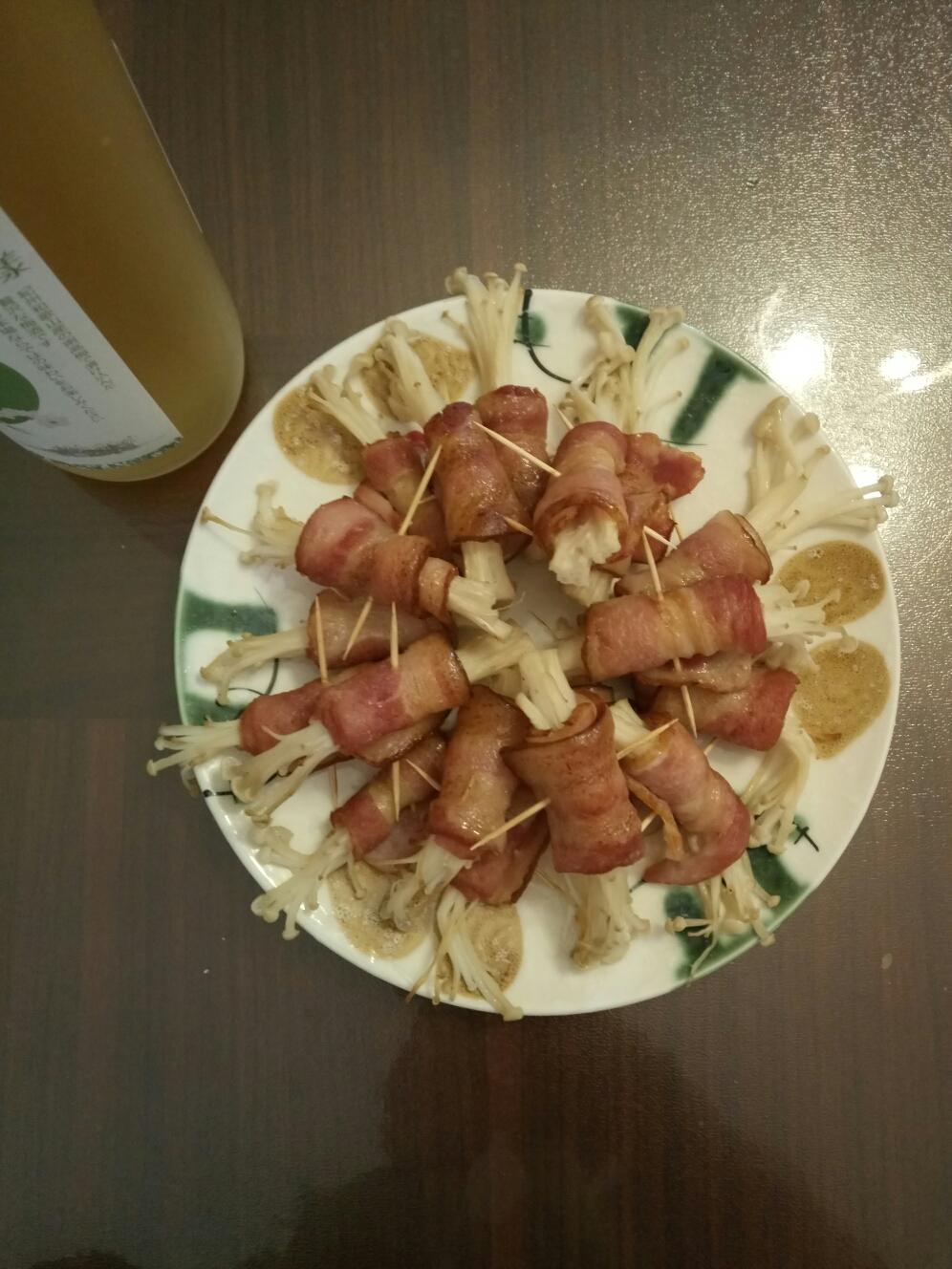 烤箱版培根金针菇卷