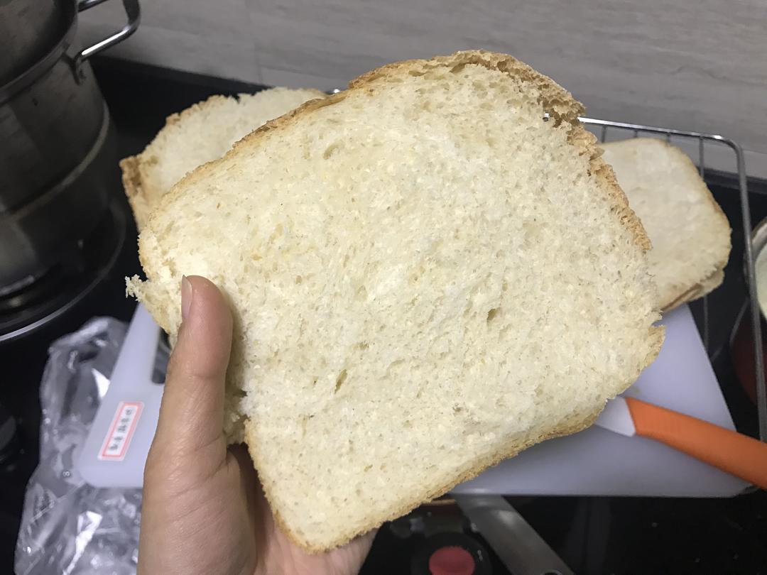 纯奶手撕吐司的做法 步骤1